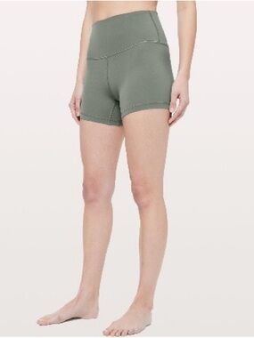 NWOT lululemon athletica Align High-Rise 4" Short Sage  Green Bike Shorts